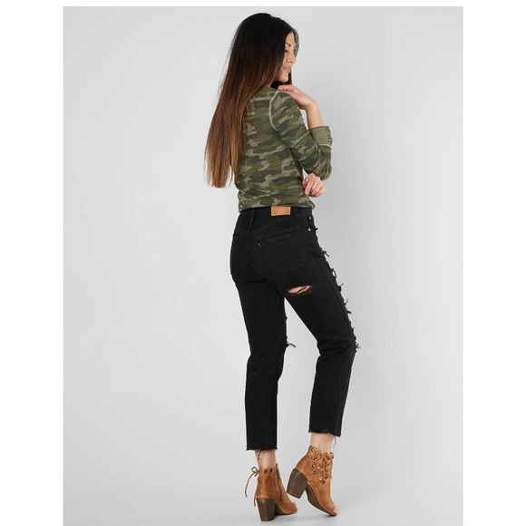 Levi’s 501 RARE Ultra Destroyed High Rise Skinny - Picture 3 of 10